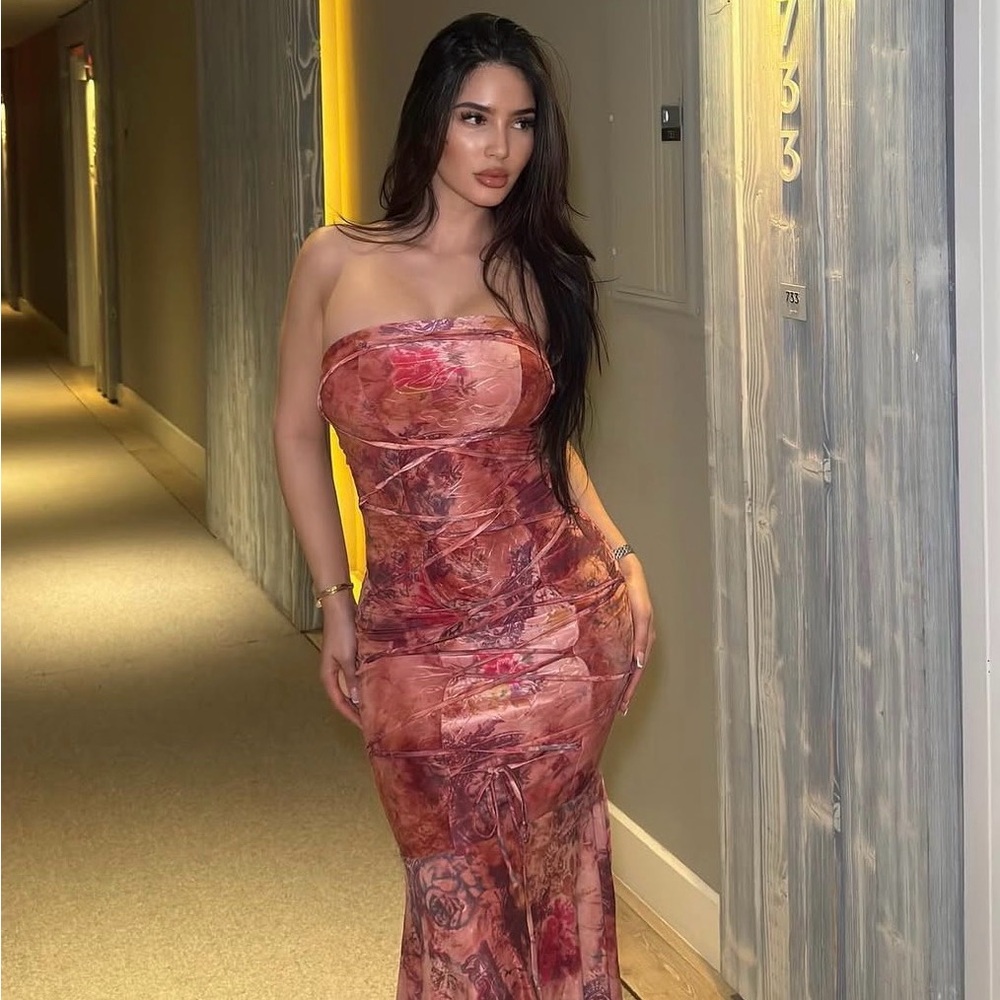 Fashion Nova Strapless Marble-Print Dress in Rose and Copper Tones